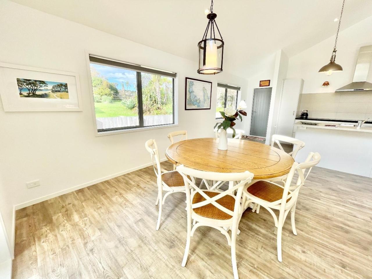 Getaway Waiheke- Stay Waiheke Oneroa Номер фото
