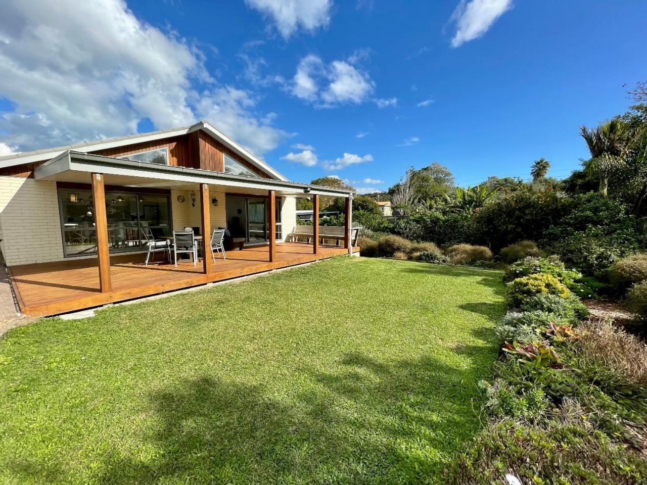 Getaway Waiheke- Stay Waiheke Oneroa Номер фото